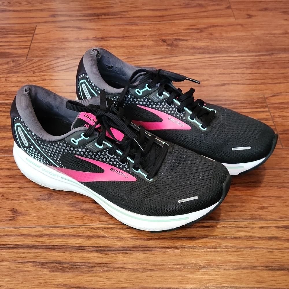 Brooks Womens Ghost 14 Running Shoes - Picture 1 of 5